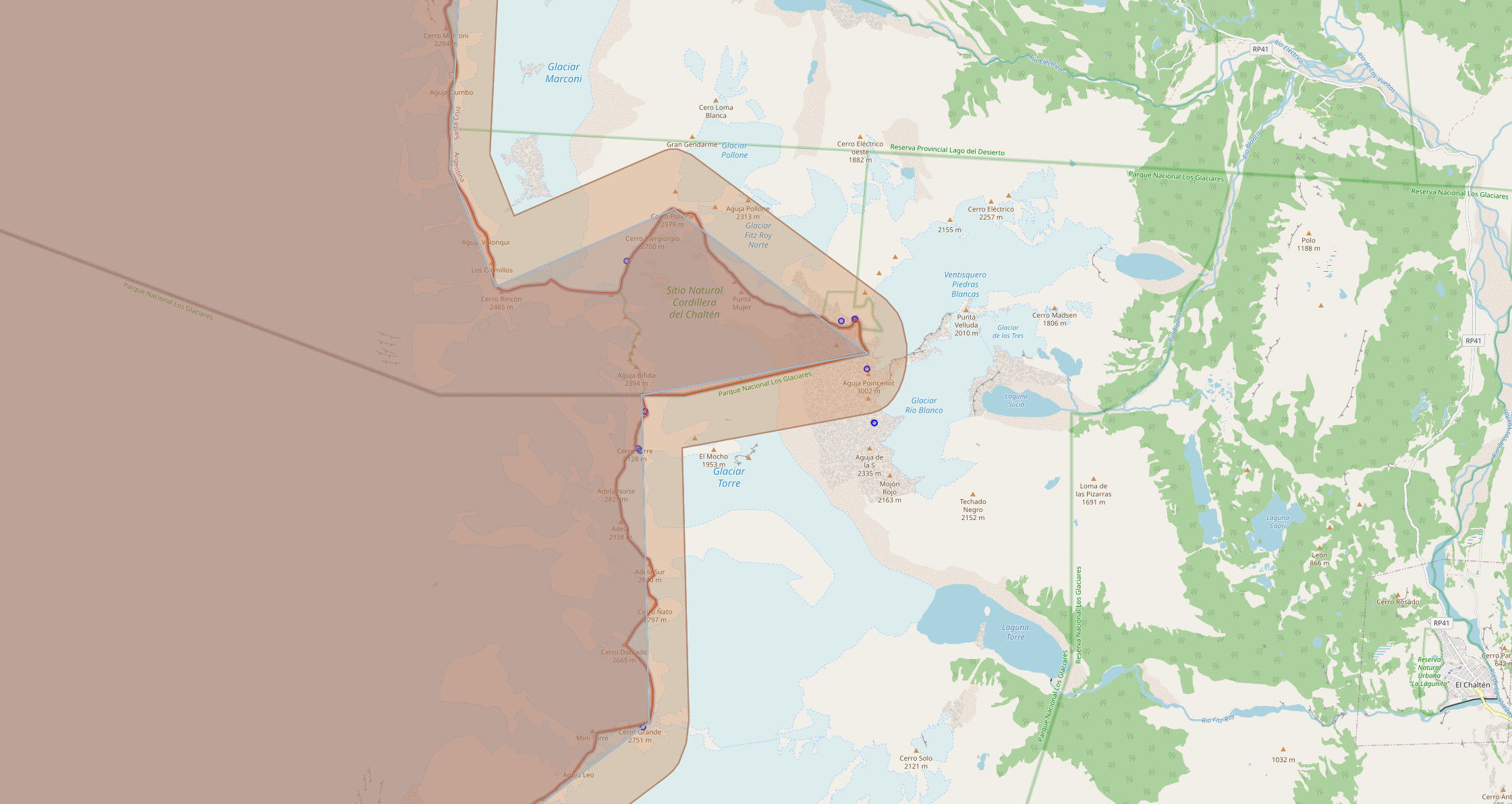 Chile's coastline with original and simplified polygon layers overlaid — the buffered versions fully contain the original boundary